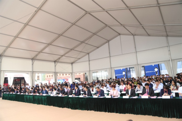 31ղ(hu)_Ļɽ۽M(fi)(j)(qing)߶Ј(chng)